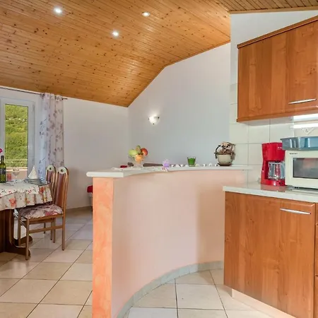 1 Bedroom Beautiful In